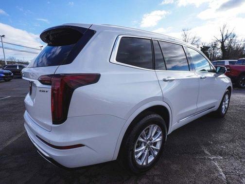 2024 Cadillac XT6 Luxury AWD