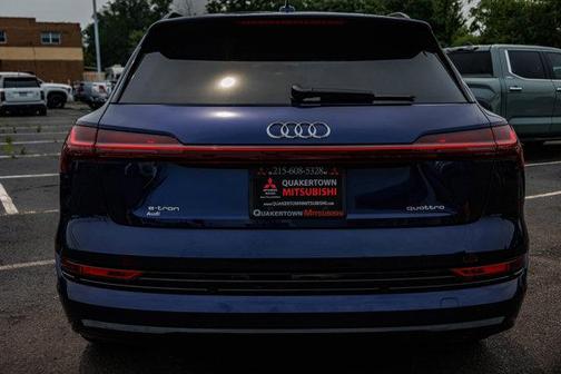 2022 Audi e-tron Premium