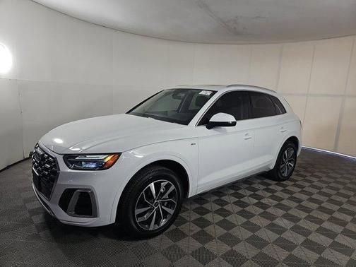 2023 Audi Q5 45 S line quattro Premium