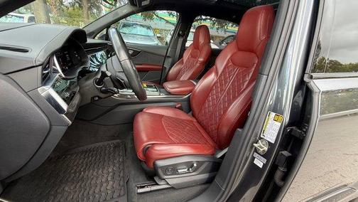 2020 Audi SQ7 4.0T Premium Plus