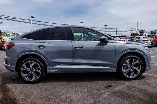 2023 Audi Q4 e-tron 50 Premium Plus