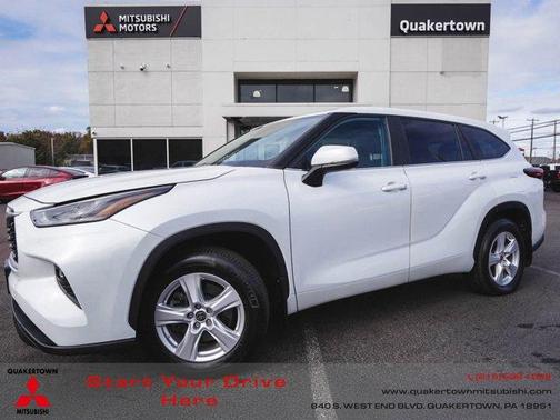 2023 Toyota Highlander LE