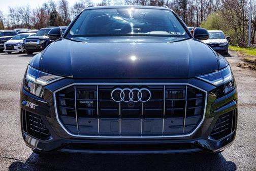 2022 Audi Q8 55 Premium Plus