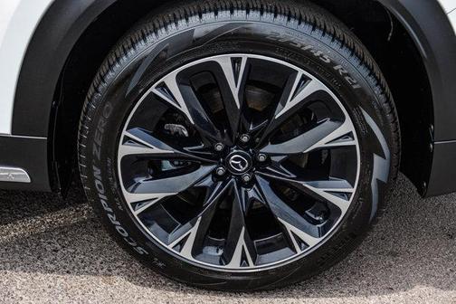 2024 Mazda CX-90 Premium