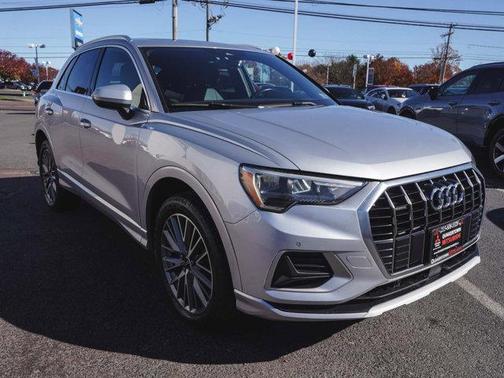 2022 Audi Q3 40 Premium