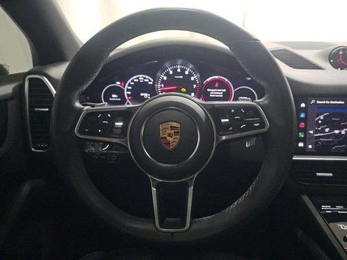 2023 Porsche Cayenne Base