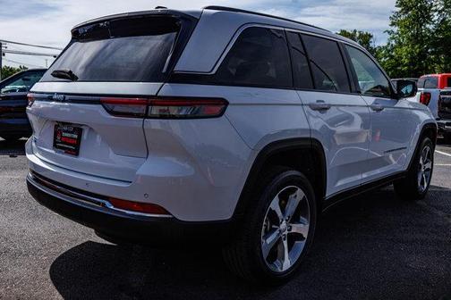 2023 Jeep Grand Cherokee 4xe Base
