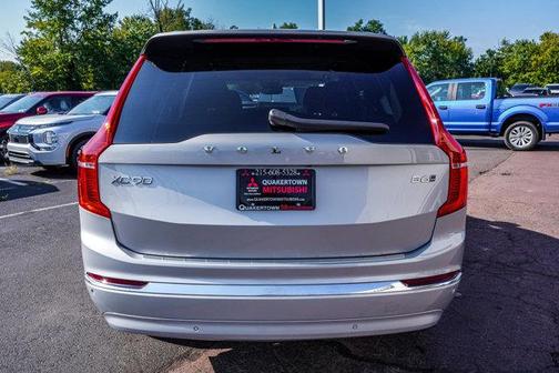 2024 Volvo XC90 B6 Plus Bright Theme 7-Seater