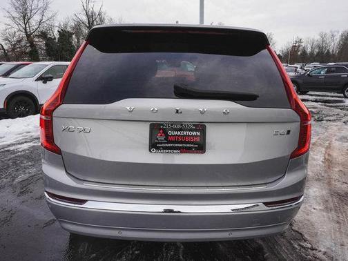 2024 Volvo XC90 B6 Plus Bright Theme 7-Seater