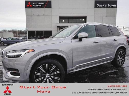 2024 Volvo XC90 B6 Plus Bright Theme 7-Seater