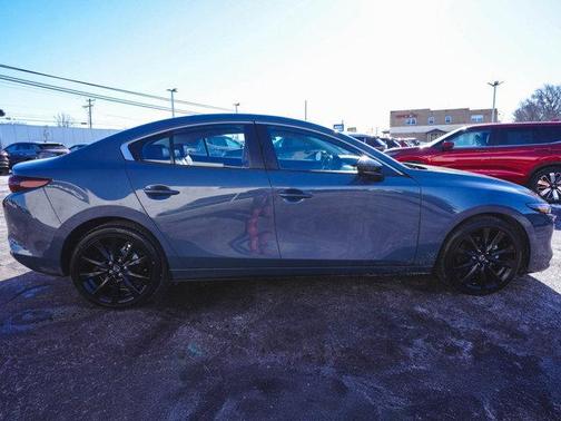 2024 Mazda Mazda3 2.5 S Carbon Edition