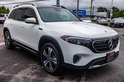 2022 Mercedes-Benz EQB 350 Base 4MATIC