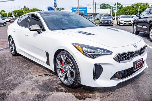 2021 Kia Stinger GT2