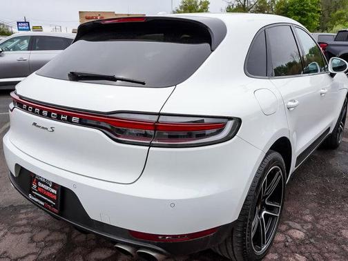 White 2021 Porsche Macan S