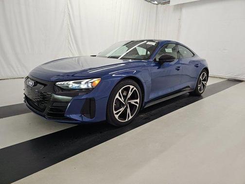 2022 Audi e-tron GT Premium Plus