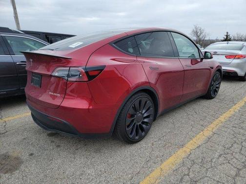 2024 Tesla Model Y Performance