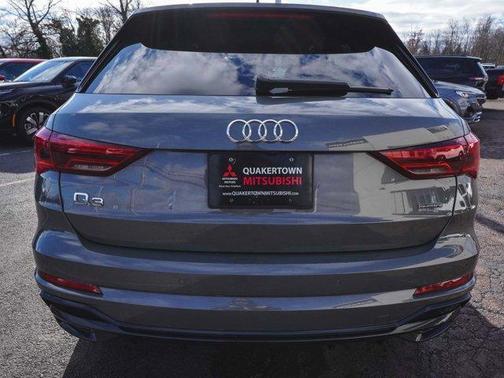 2022 Audi Q3 45 S line Premium