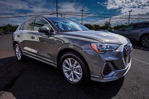 2022 Audi Q3 45 S line Premium