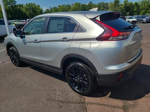 2024 Mitsubishi Eclipse Cross LE
