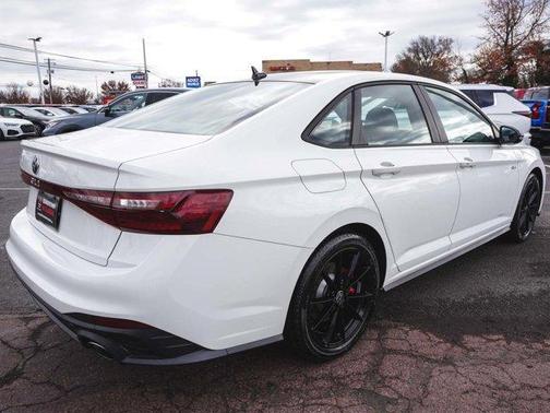 2025 Volkswagen Jetta GLI 2.0T Autobahn