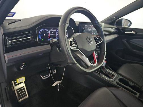 2025 Volkswagen Jetta GLI 2.0T Autobahn
