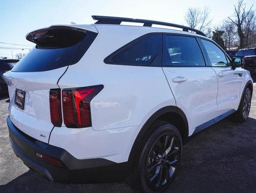 2023 Kia Sorento X-Line EX