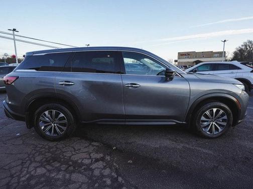 2025 INFINITI QX60 Pure