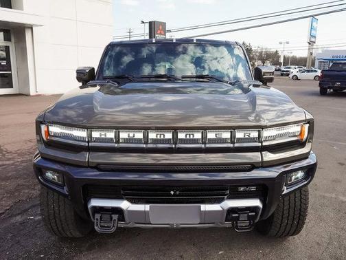 Deep 2025 GMC HUMMER EV Pickup 2X