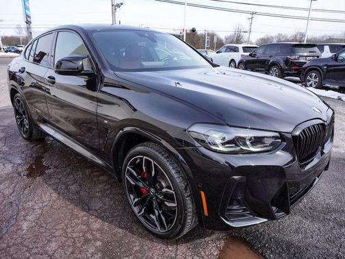 2024 BMW X4 M40i