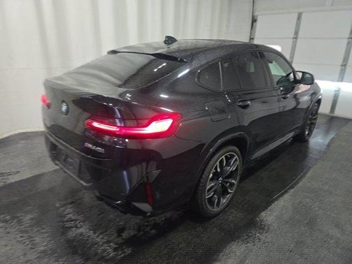 2024 BMW X4 M40i