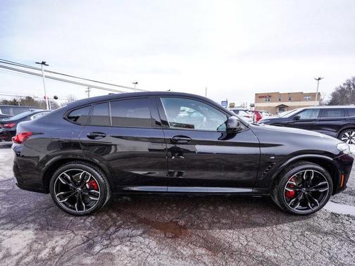 2024 BMW X4 M40i