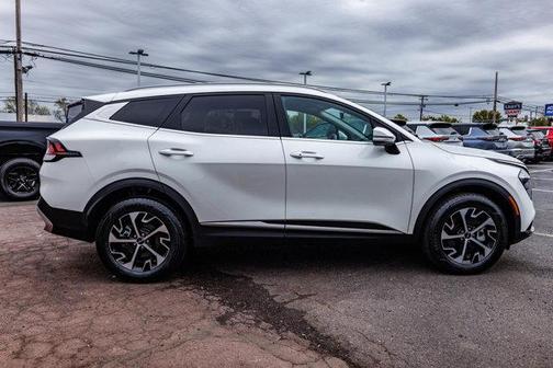 2023 Kia Sportage Hybrid EX