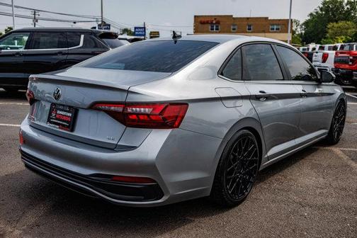 2023 Volkswagen Jetta 1.5T SE