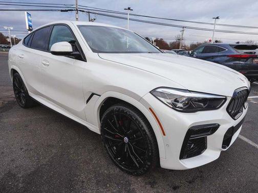 2023 BMW X6 xDrive40i