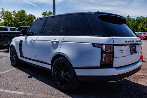 2022 Land Rover Range Rover P525 HSE Westminster