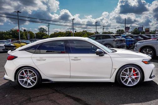 2023 Honda Civic Type R Base