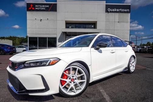 2023 Honda Civic Type R Base