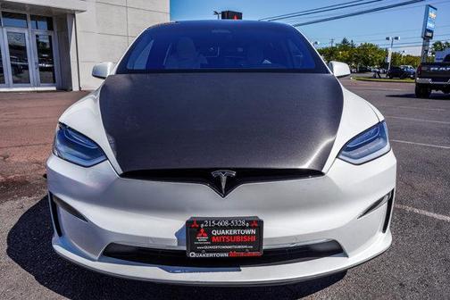 2022 Tesla Model X Base