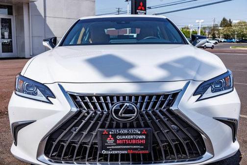 2024 Lexus ES 250 Luxury