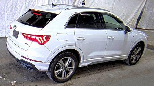 2020 Audi Q3 45 S line Premium