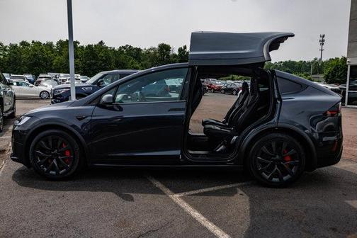 2023 Tesla Model X Plaid