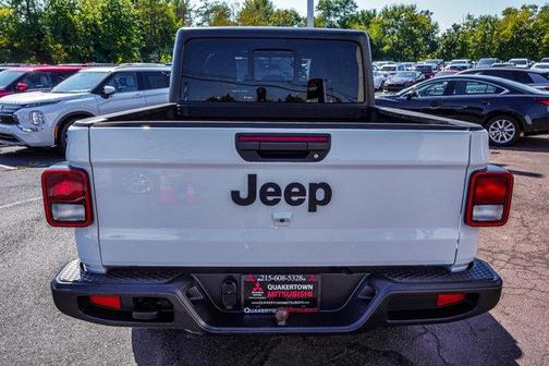 2021 Jeep Gladiator Sport