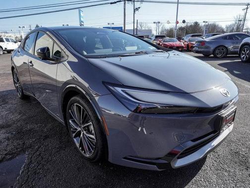 2024 Toyota Prius XLE