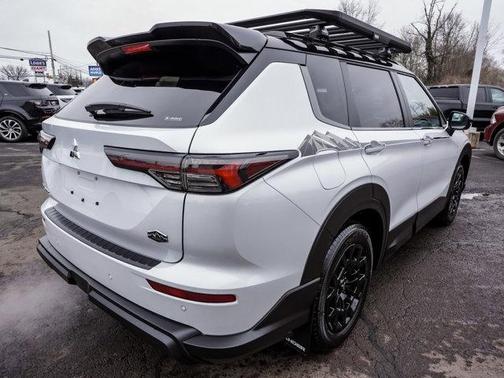 2026 Mitsubishi Outlander Trail Edition