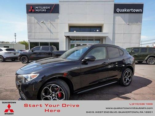Vulcano Black Metallic 2022 Alfa Romeo Stelvio Veloce