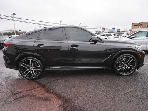 2023 BMW X6 xDrive40i