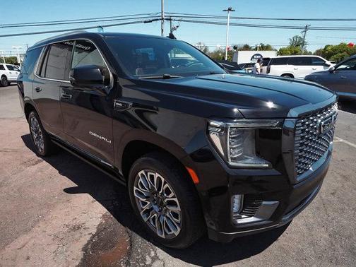 Onyx Black 2023 GMC Yukon Denali Ultimate