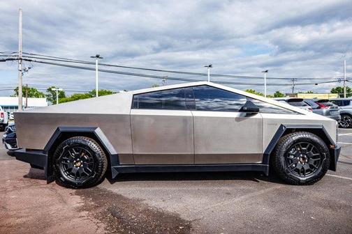 2024 Tesla Cybertruck Base