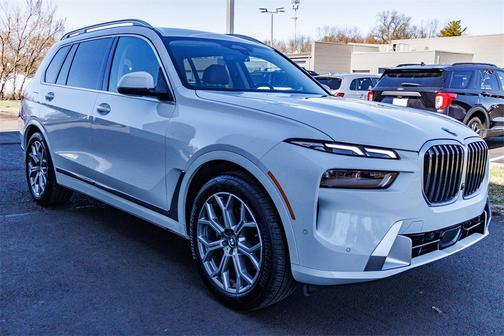2023 BMW X7 xDrive40i