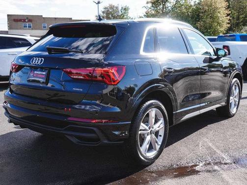 2024 Audi Q3 45 S line Premium